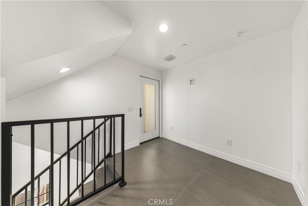 220 W Mission B