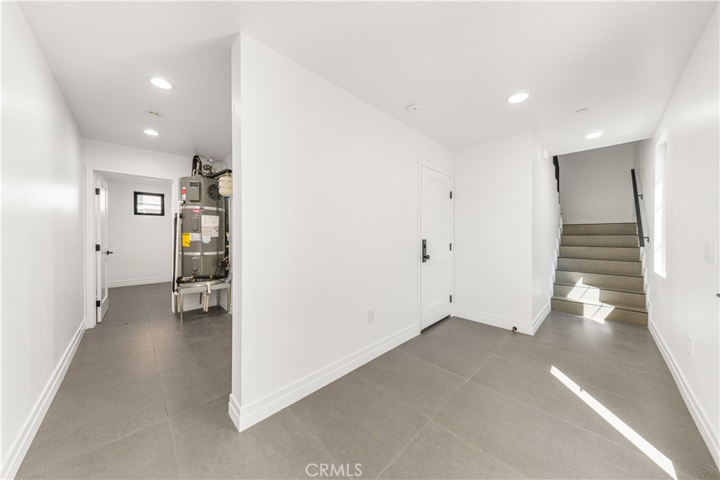 220 W Mission B