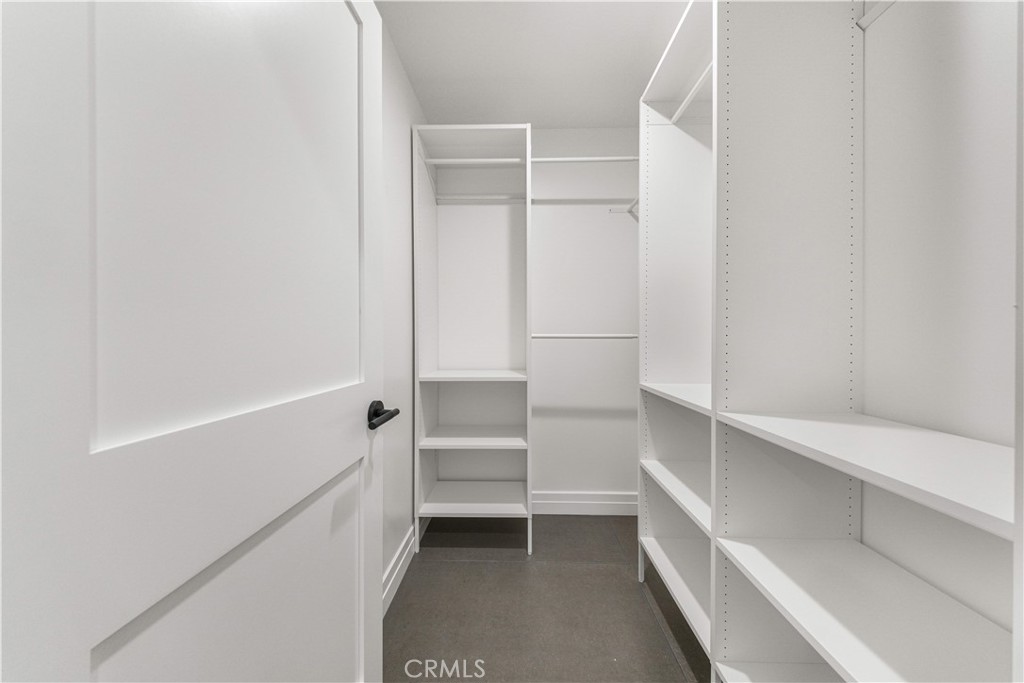 220 W Mission C