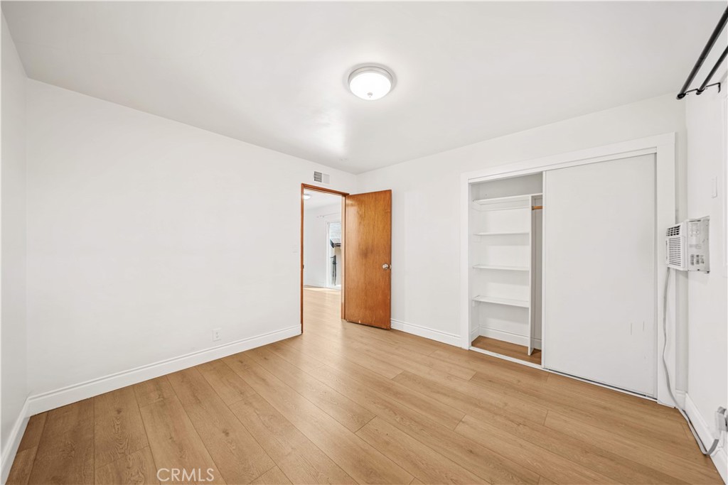 104 E Adams