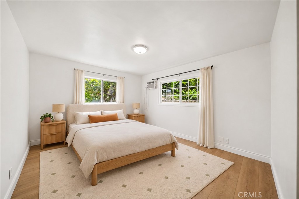 104 E Adams