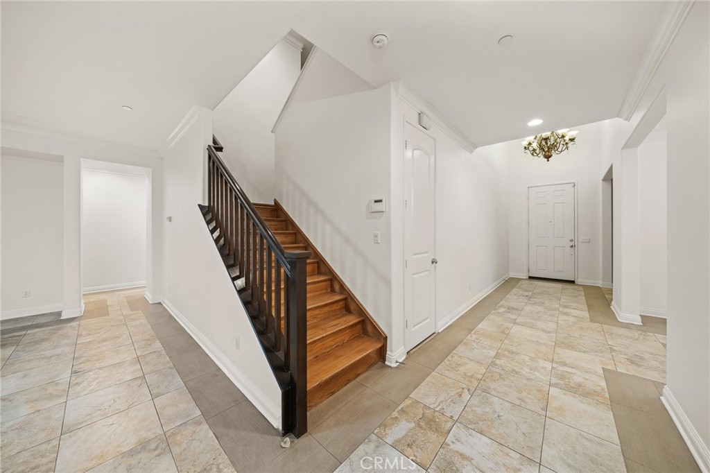 13925 Barnett