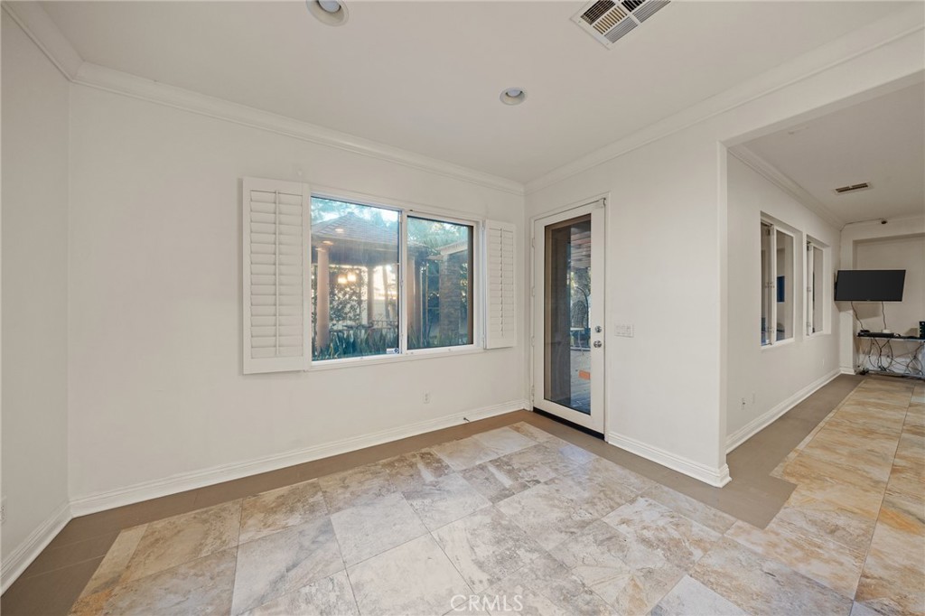 13925 Barnett