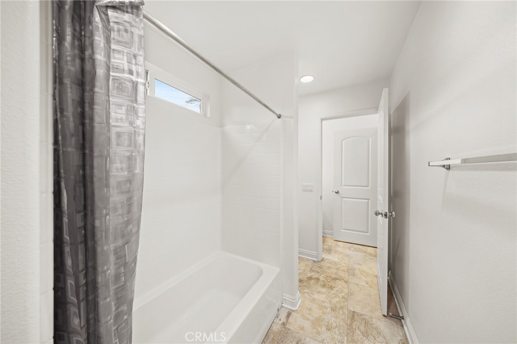 13925 Barnett