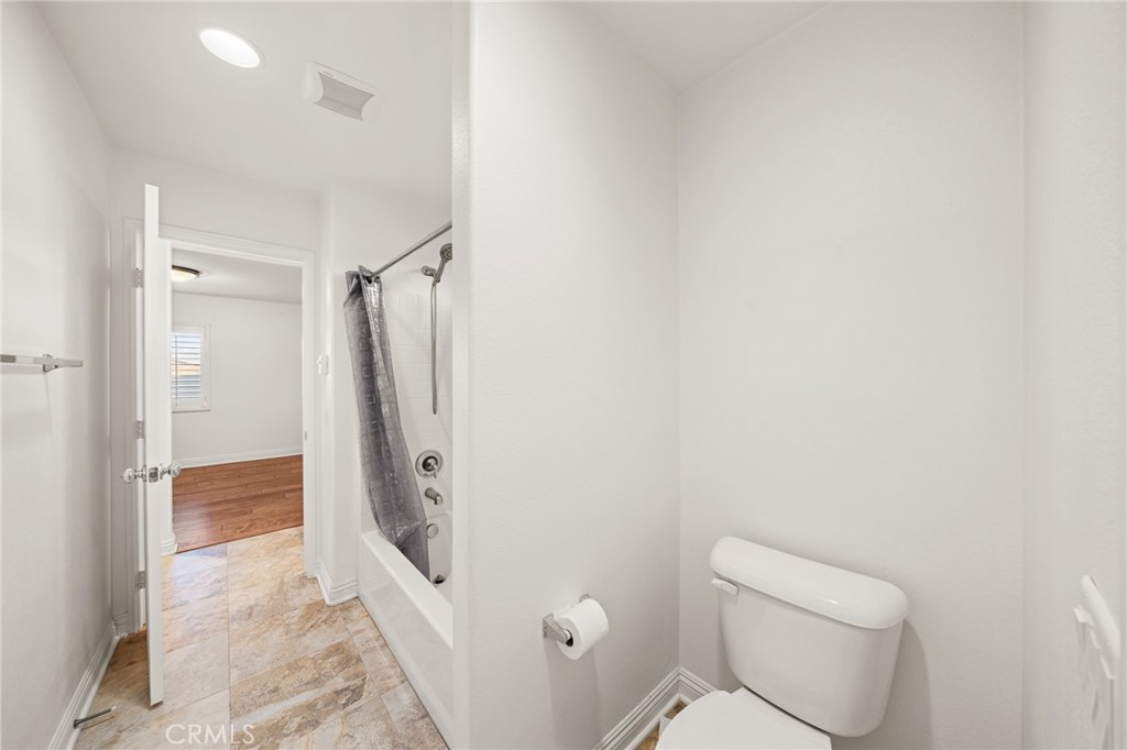13925 Barnett