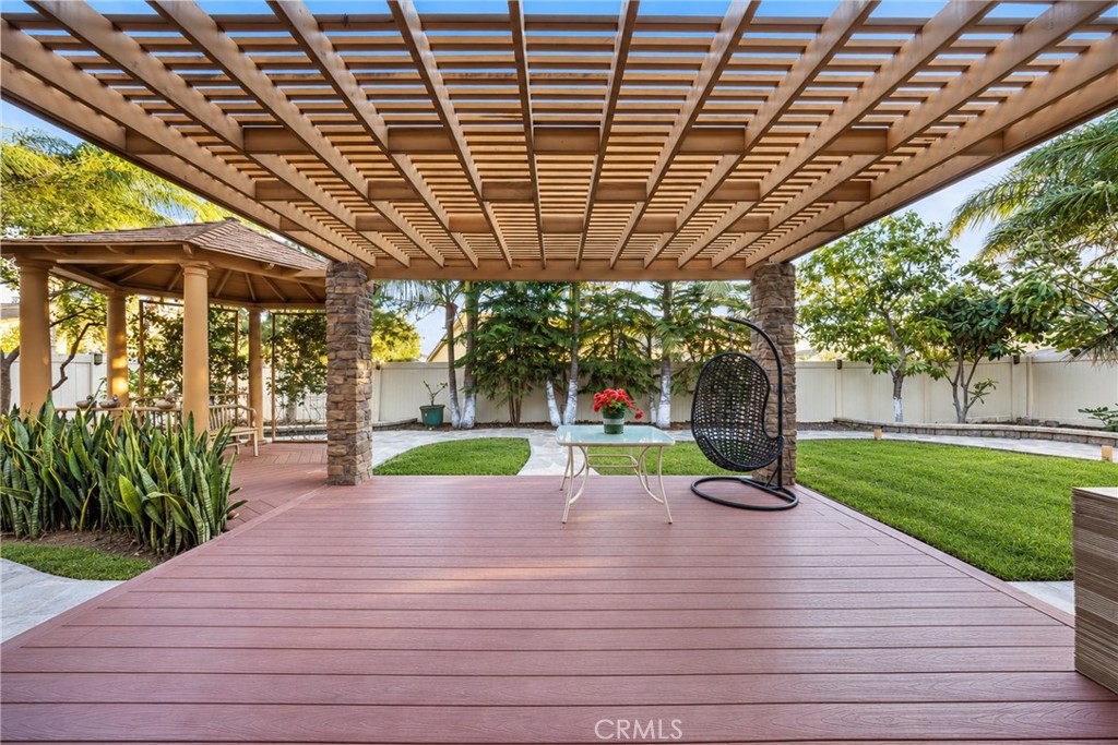 13925 Barnett