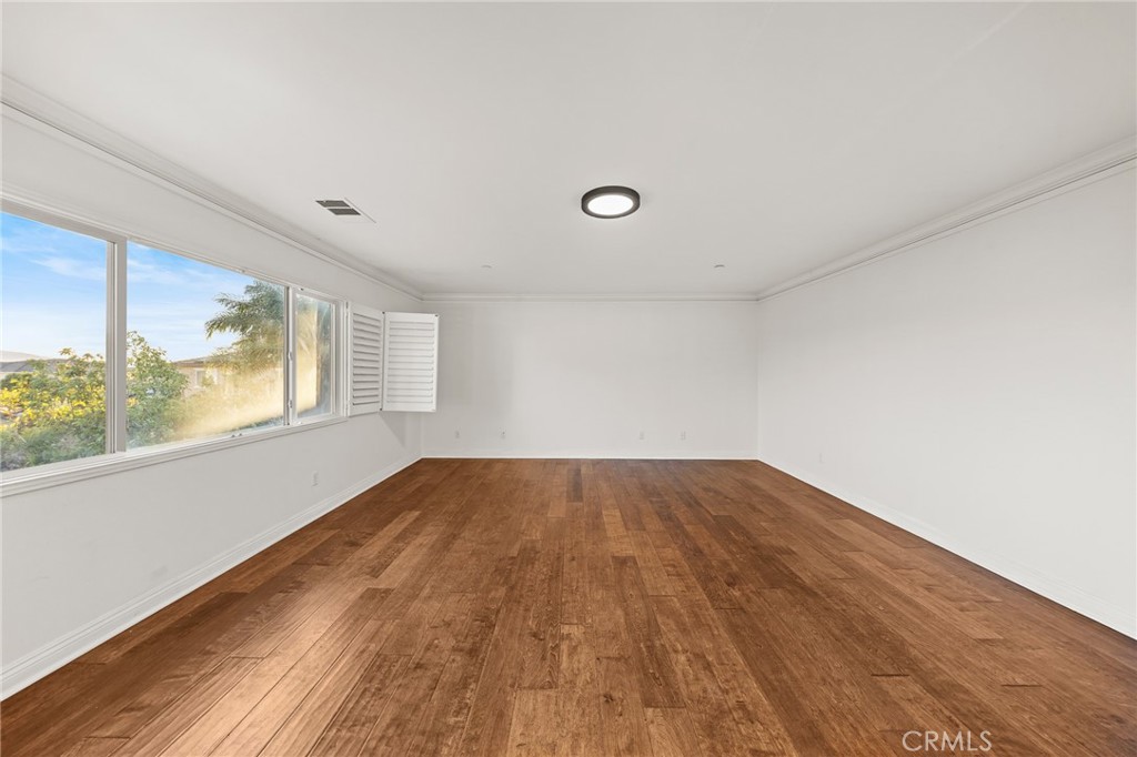 13925 Barnett