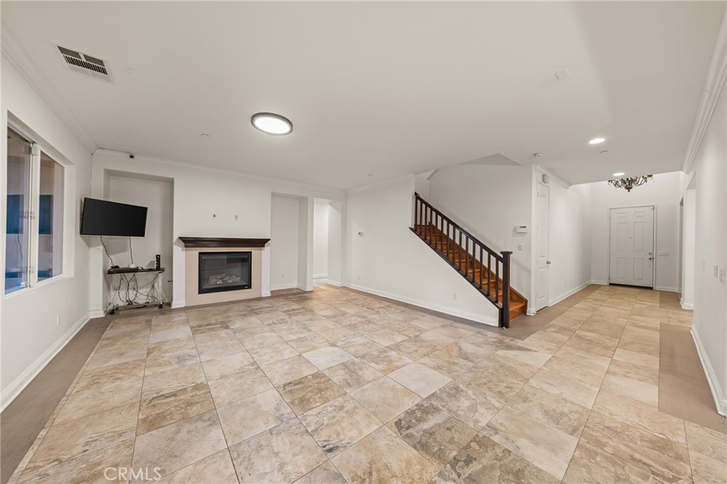 13925 Barnett