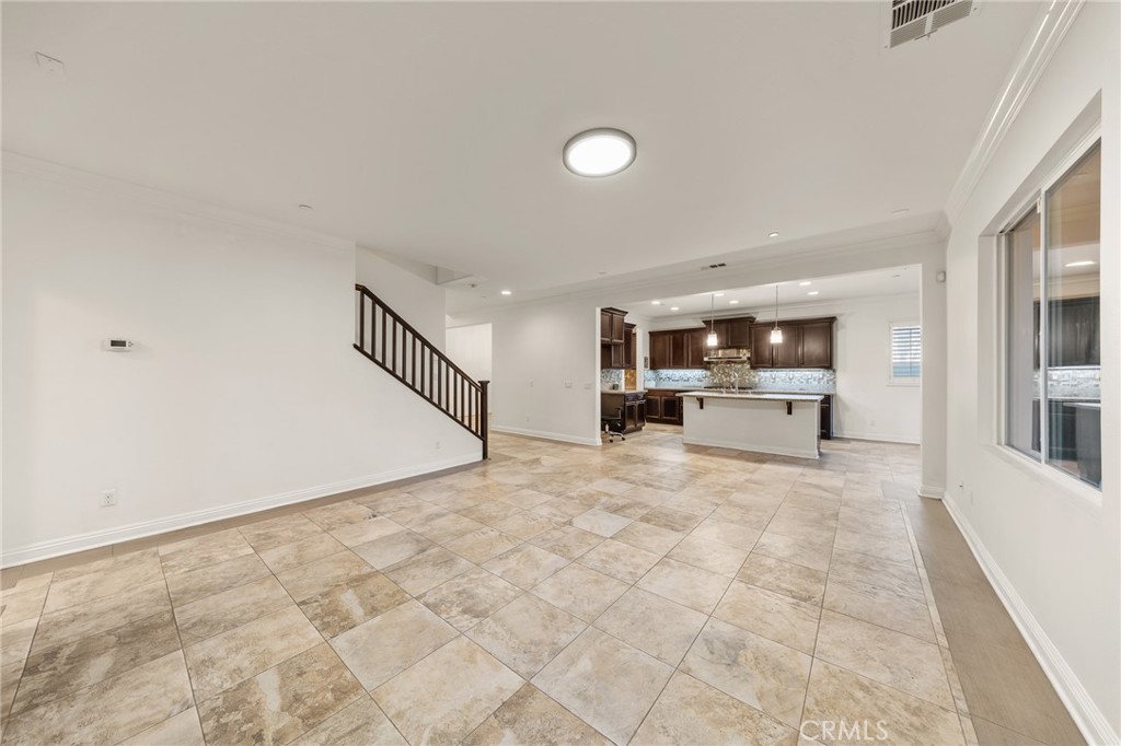 13925 Barnett