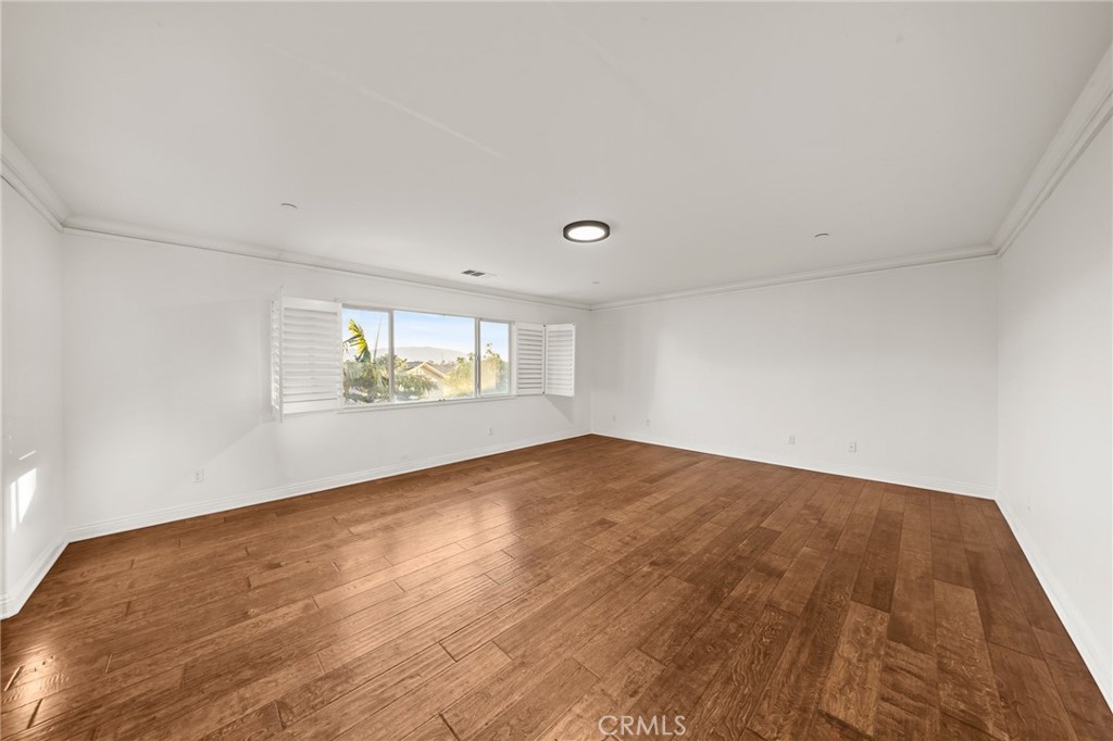13925 Barnett