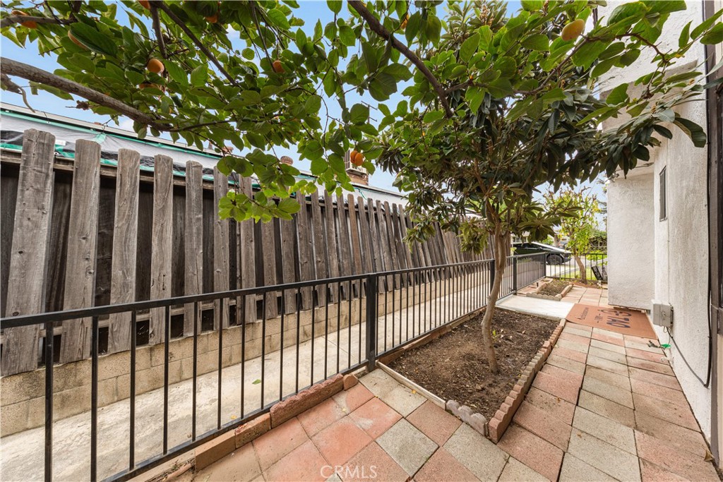 511 N McPherrin Ave A