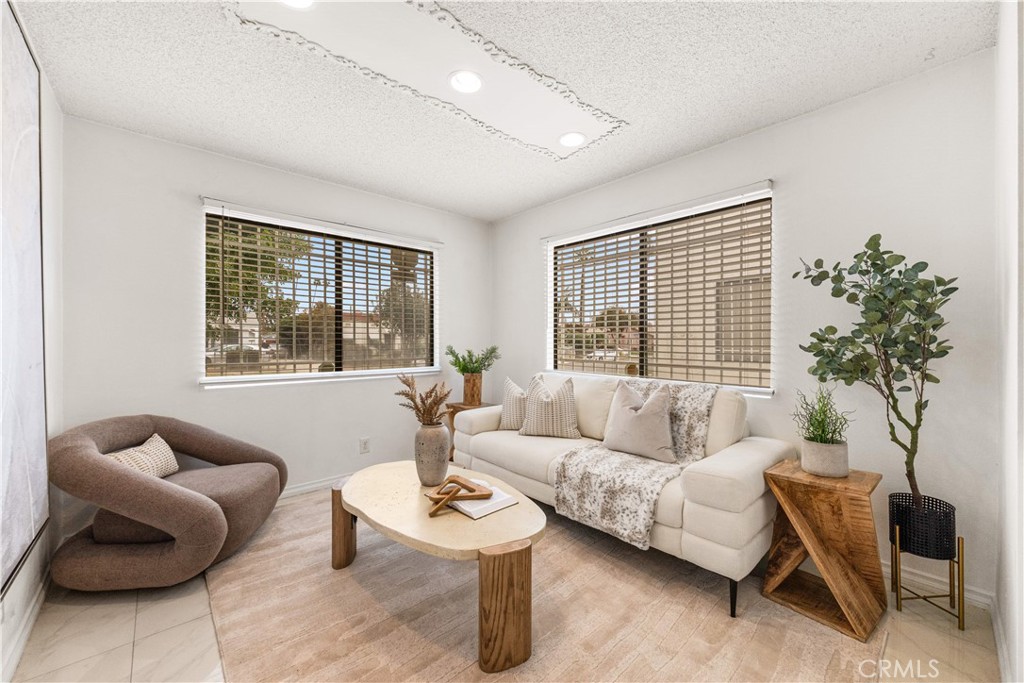 511 N McPherrin Ave A