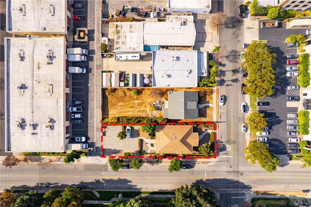 146 E Walnut Avenue