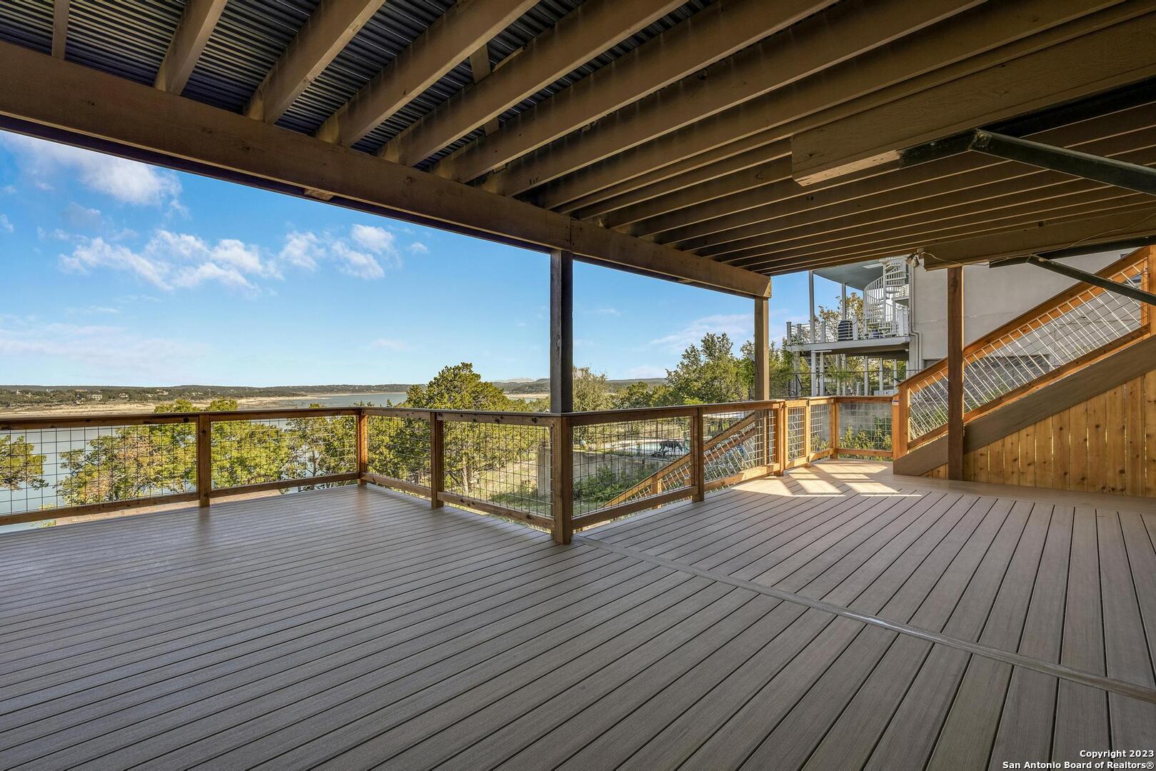 1796 Stagecoach Dr