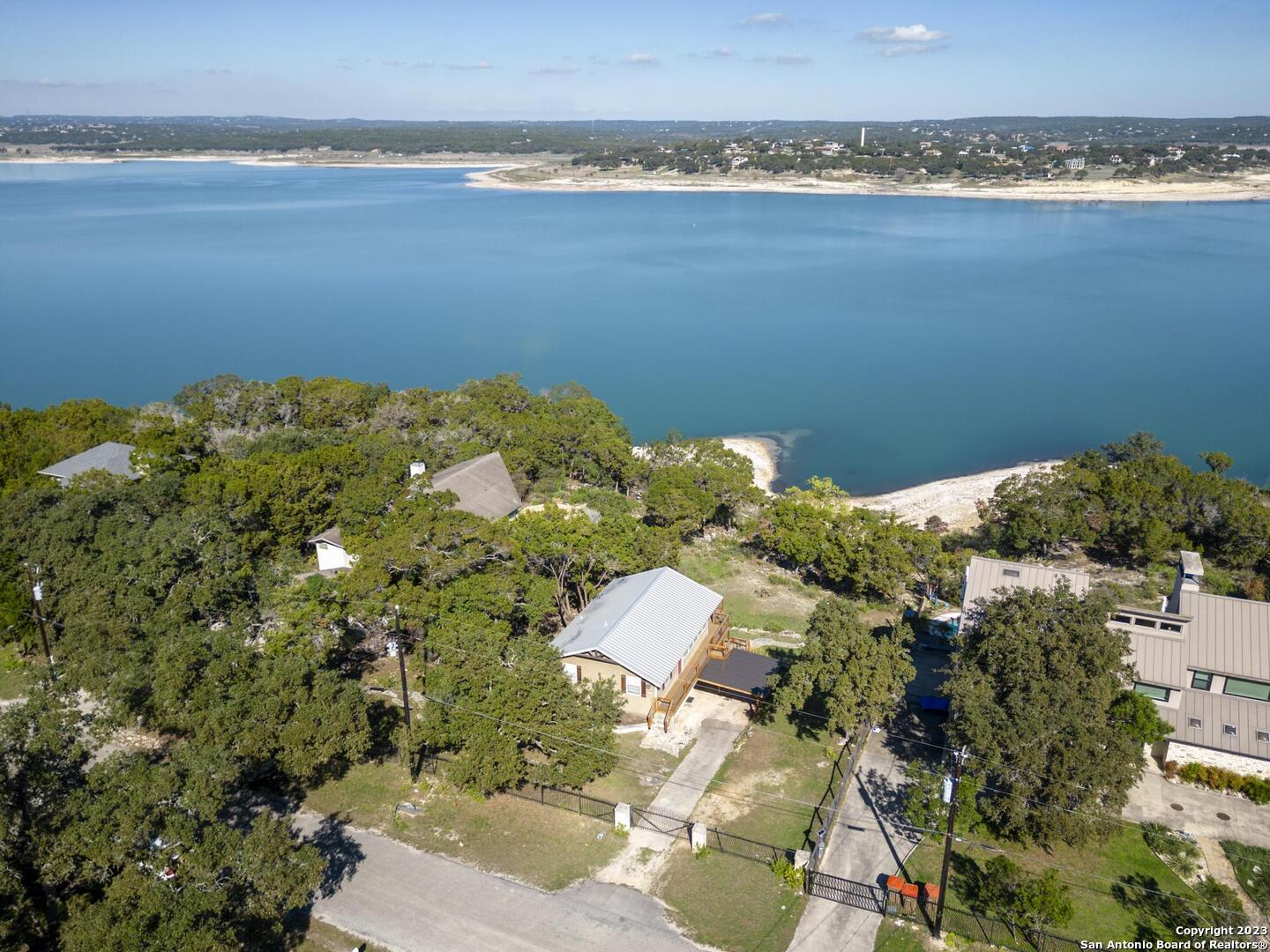 1796 Stagecoach Dr