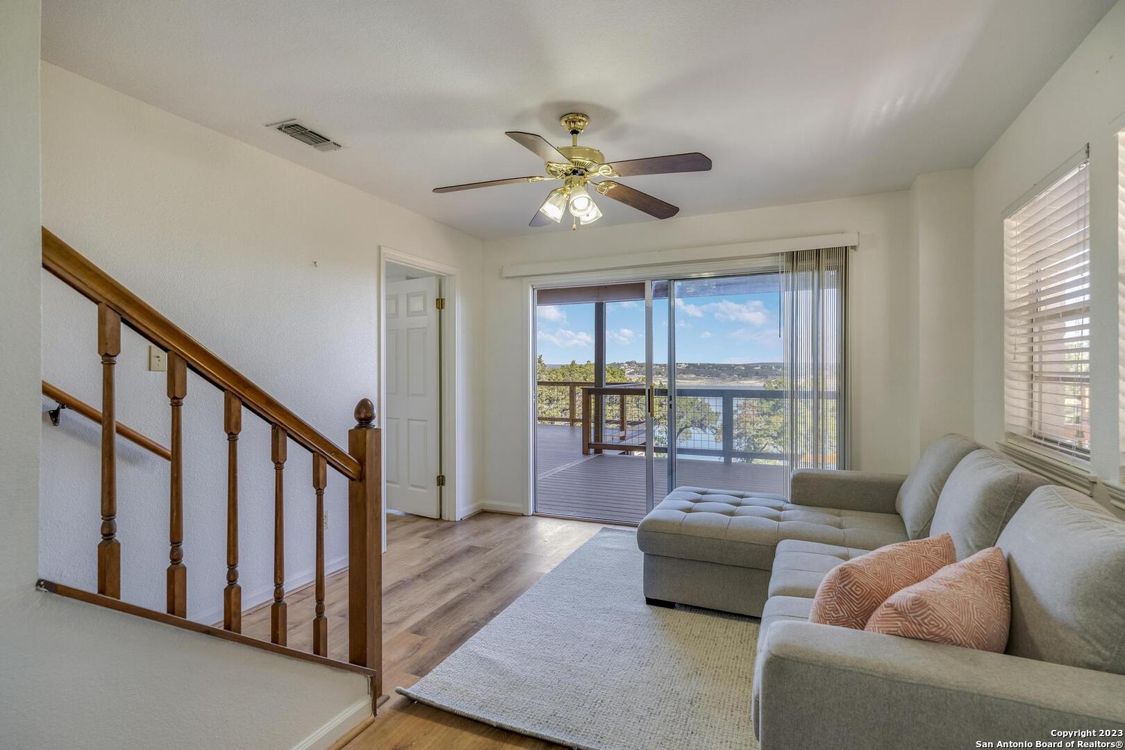 1796 Stagecoach Dr