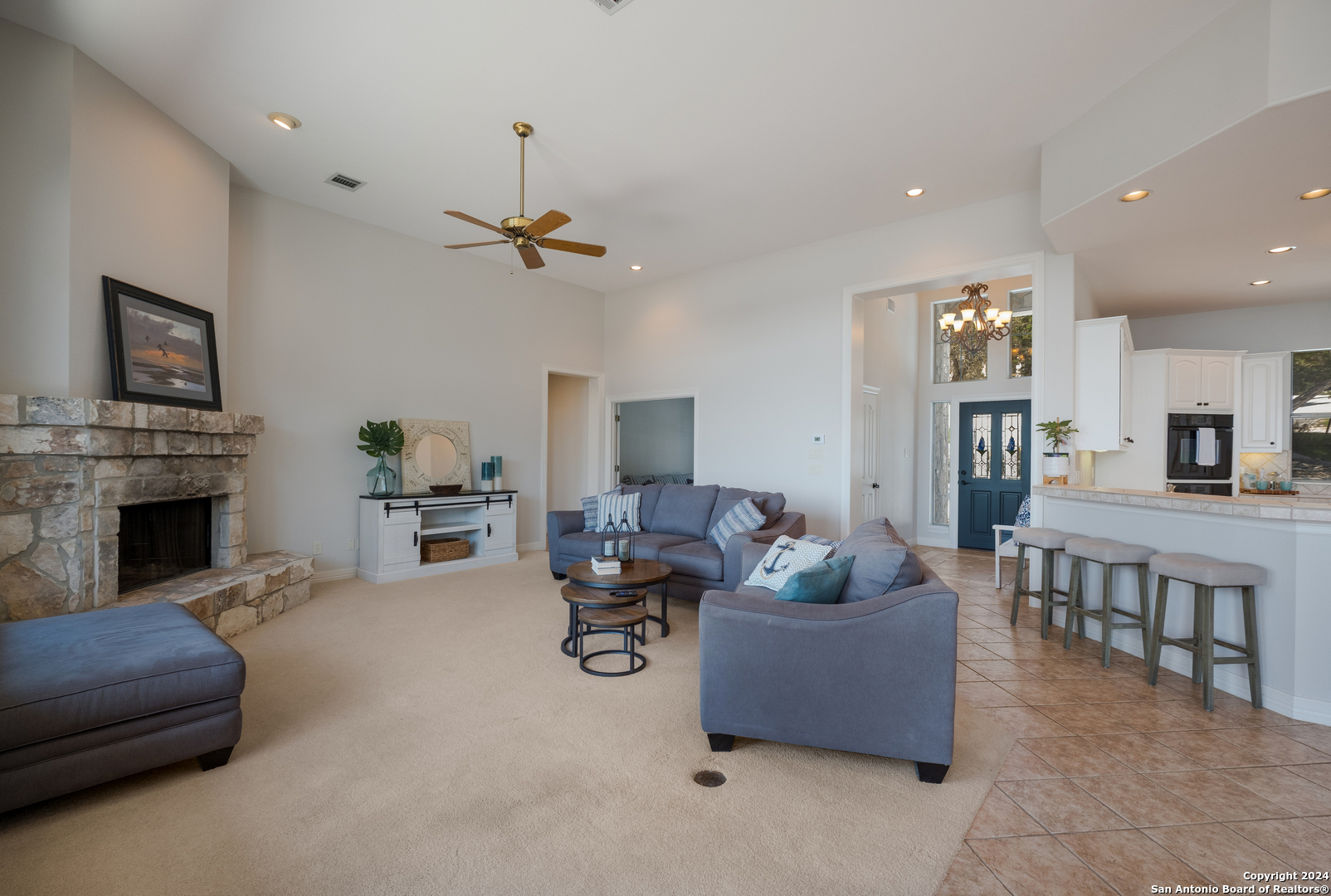 1164 LAKEBREEZE DR