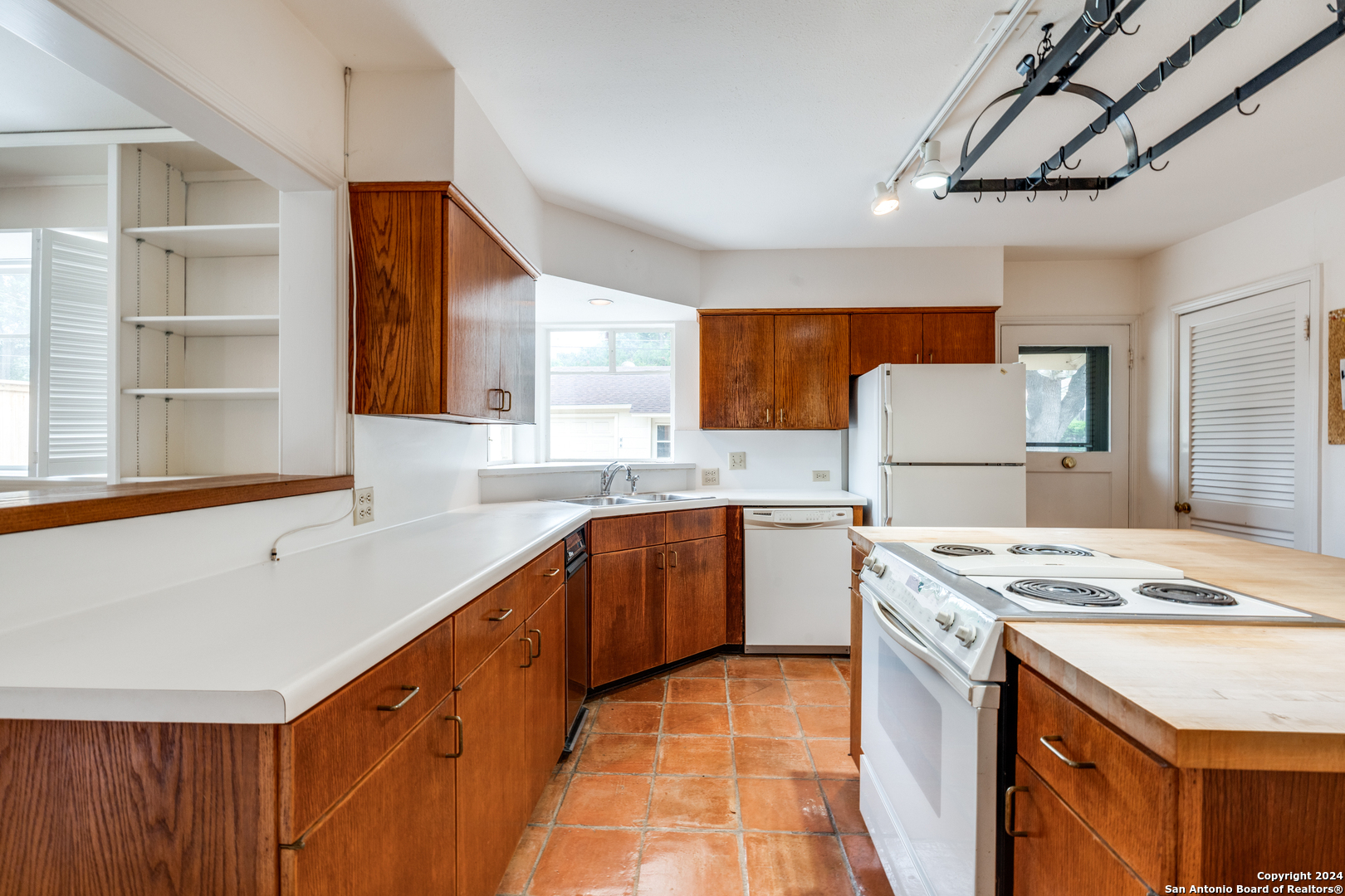 209 Calumet Pl