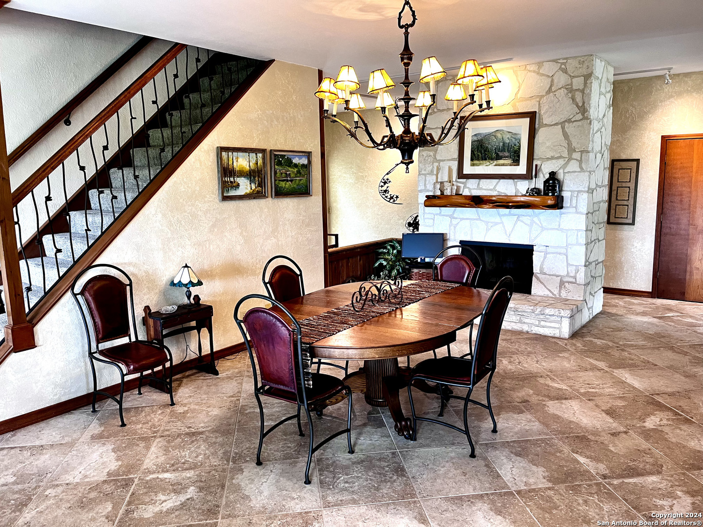 668 IRENE DR