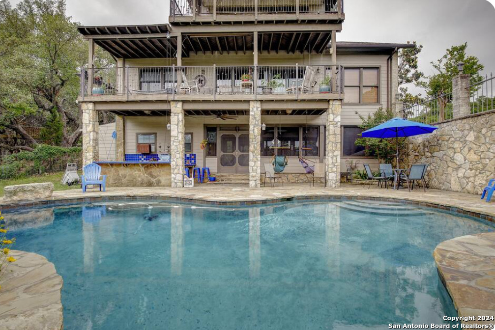 668 IRENE DR