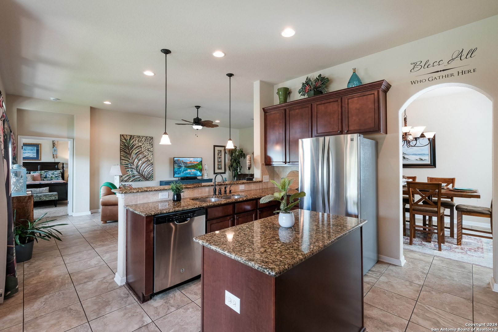 22115 GYPSY VIEW