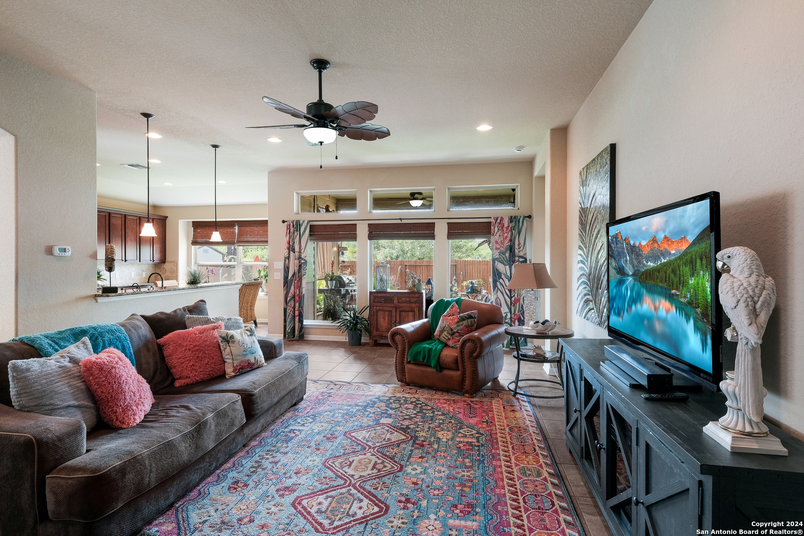 22115 GYPSY VIEW
