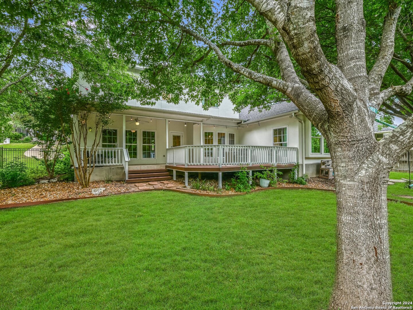 1718 Fawn Bluff
