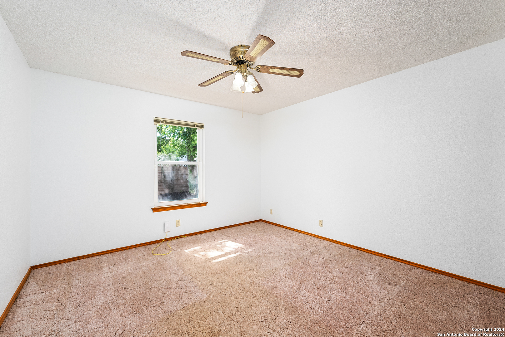 7408 Linkview St