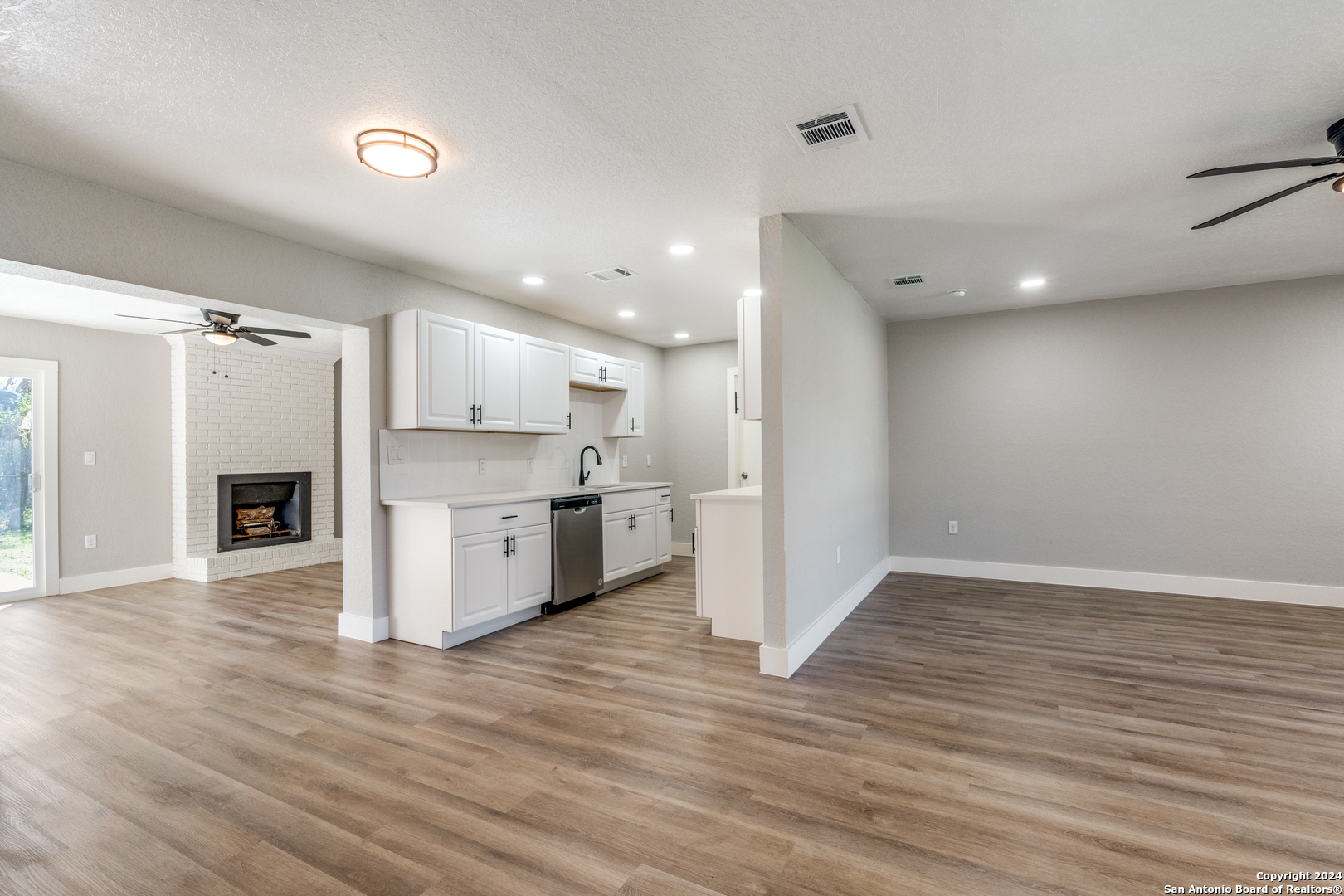 4502 Moana Dr.