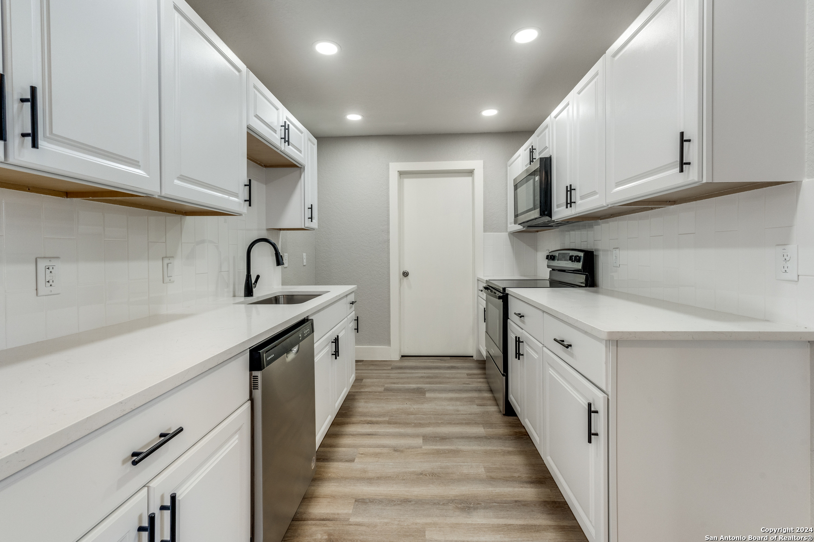 4502 Moana Dr.