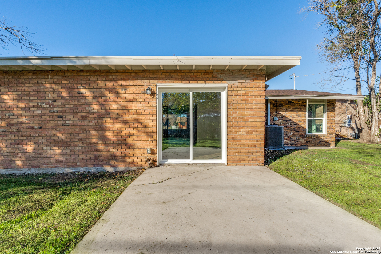 4502 Moana Dr.
