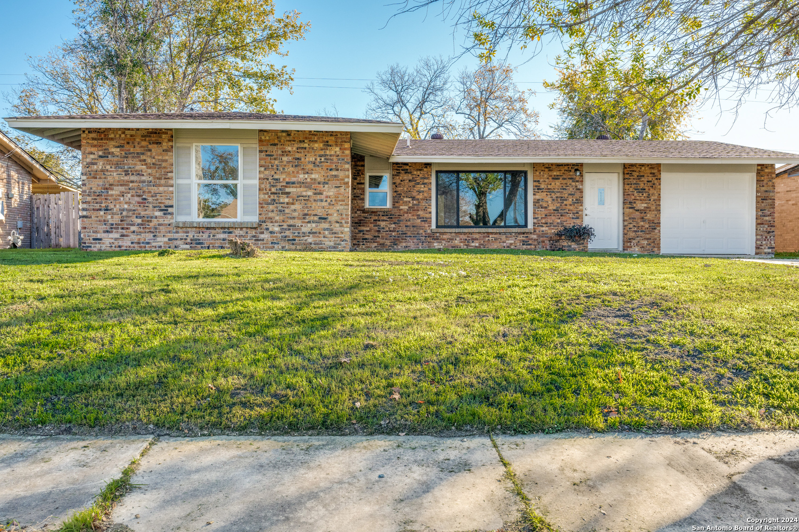 4502 Moana Dr.