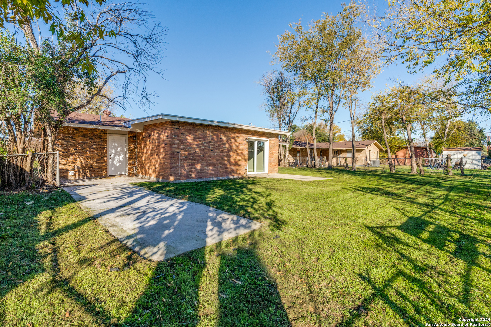 4502 Moana Dr.