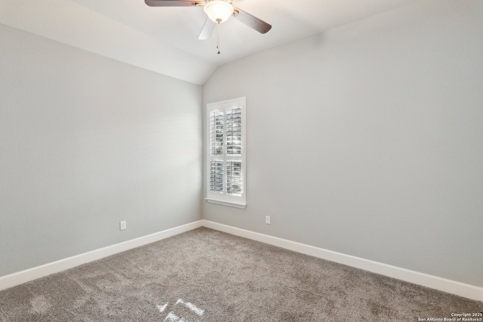 1822 Lawson Ridge
