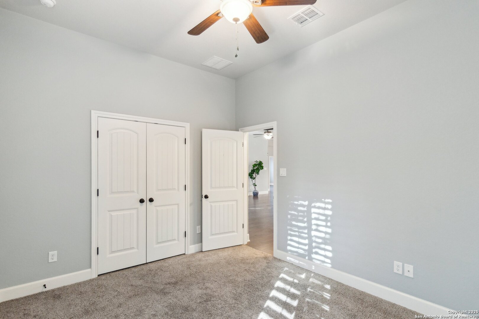 1822 Lawson Ridge