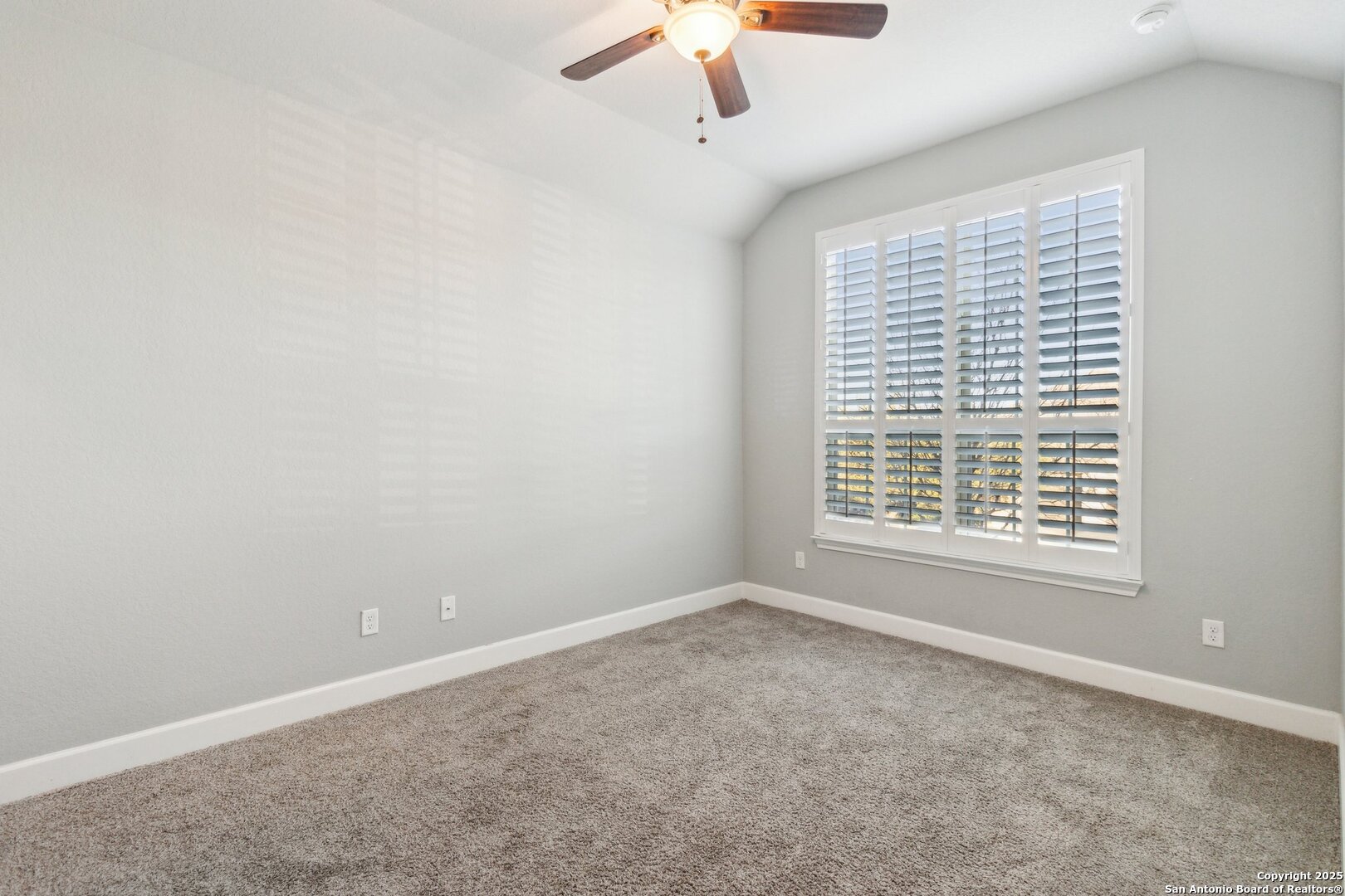1822 Lawson Ridge