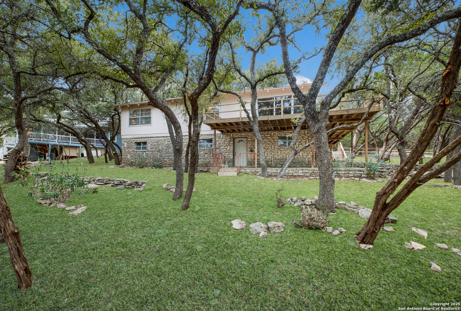 1327 SPRINGWATER