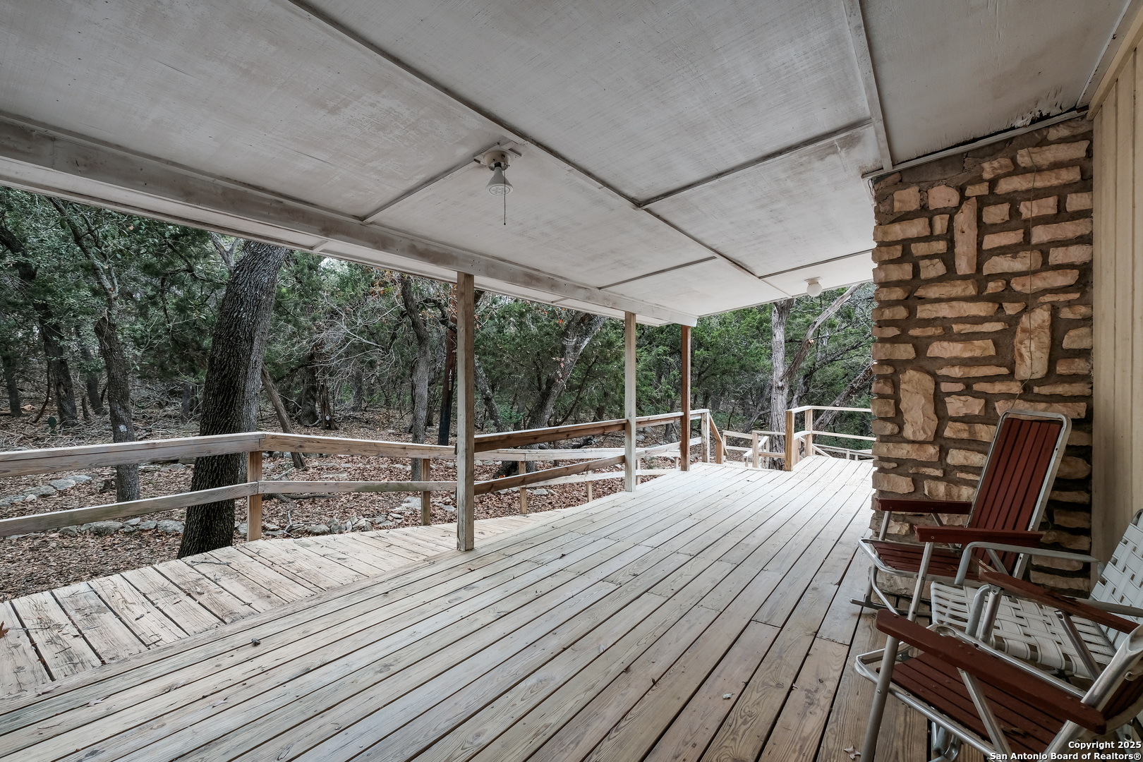 1327 SPRINGWATER