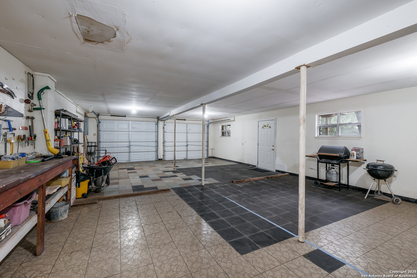 1327 SPRINGWATER