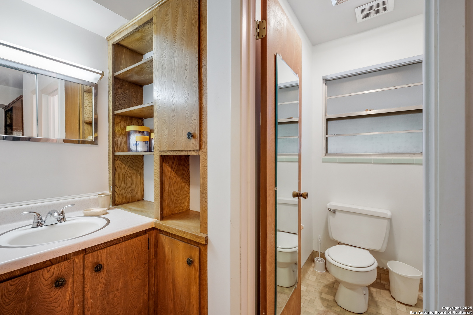 1327 SPRINGWATER
