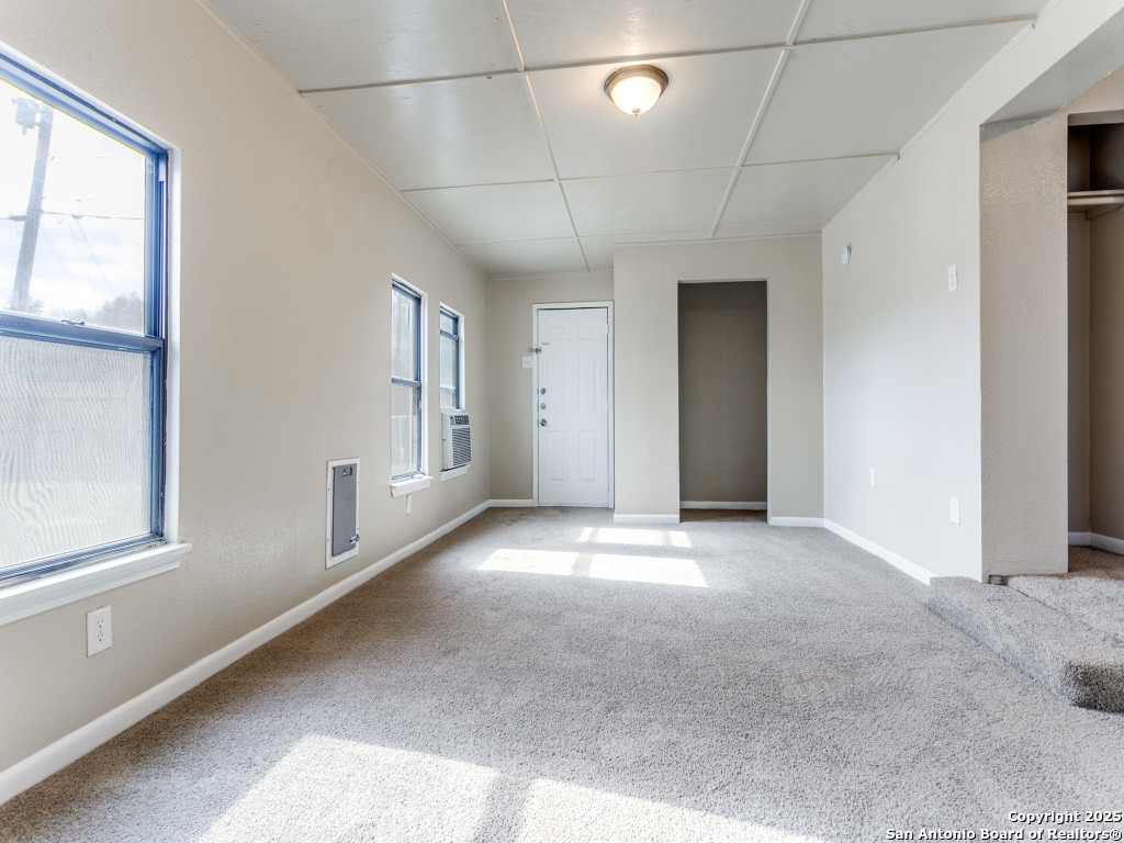 102 SMALLWOOD DR