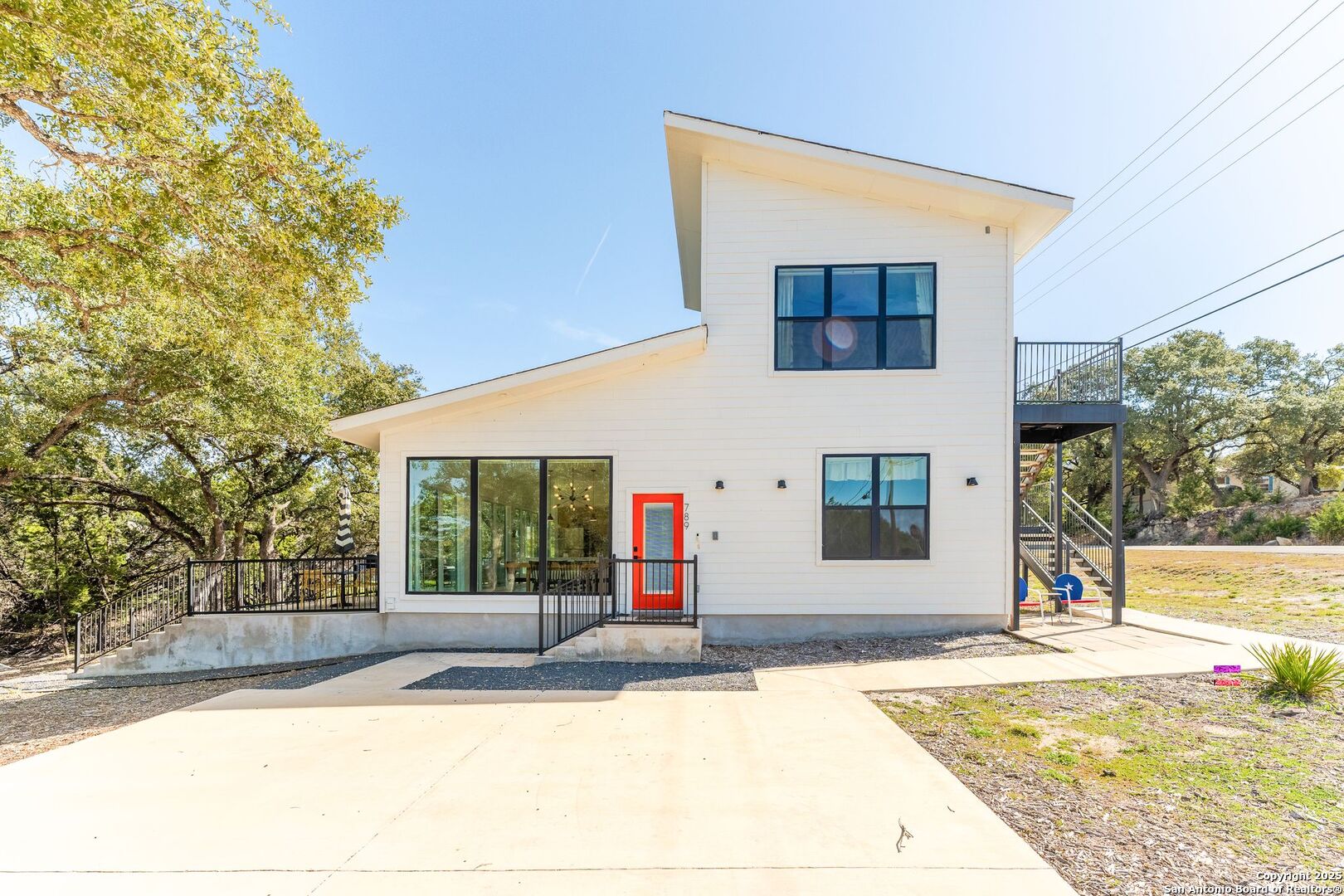789 Cypress