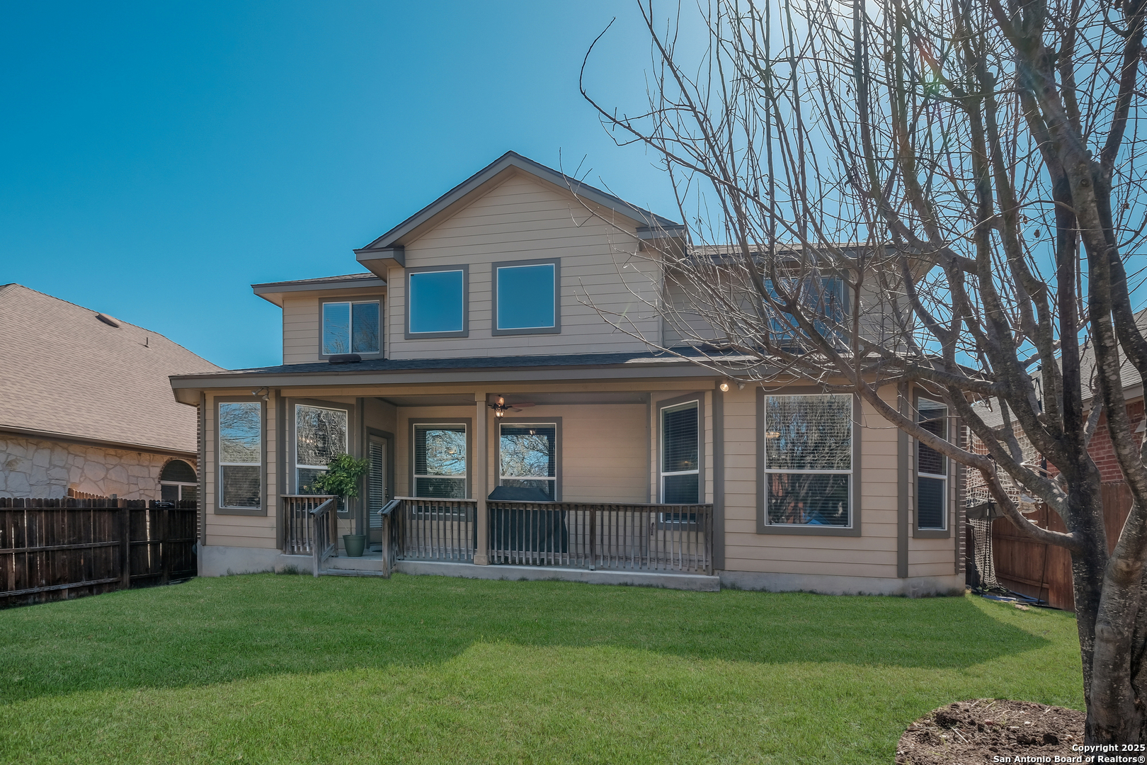 6423 Palmetto Way