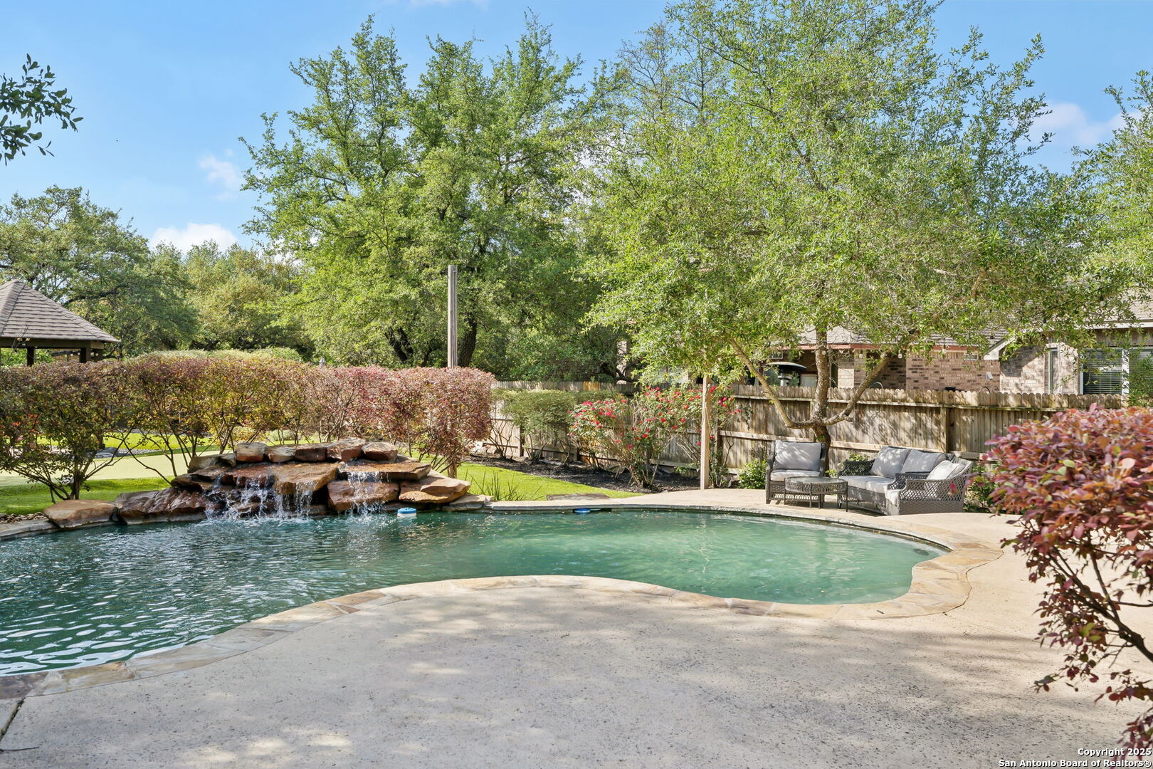 1810 Roaring Fork