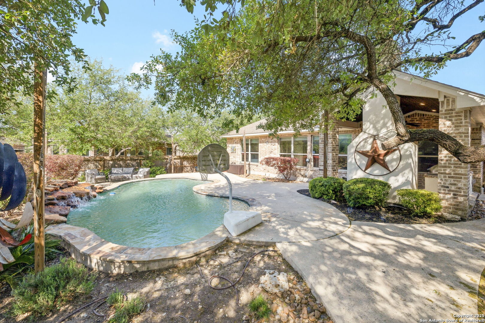 1810 Roaring Fork