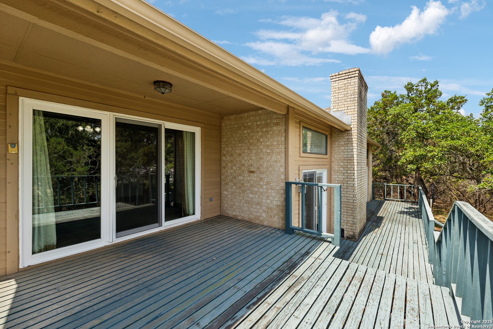 1229 Johnson Rd