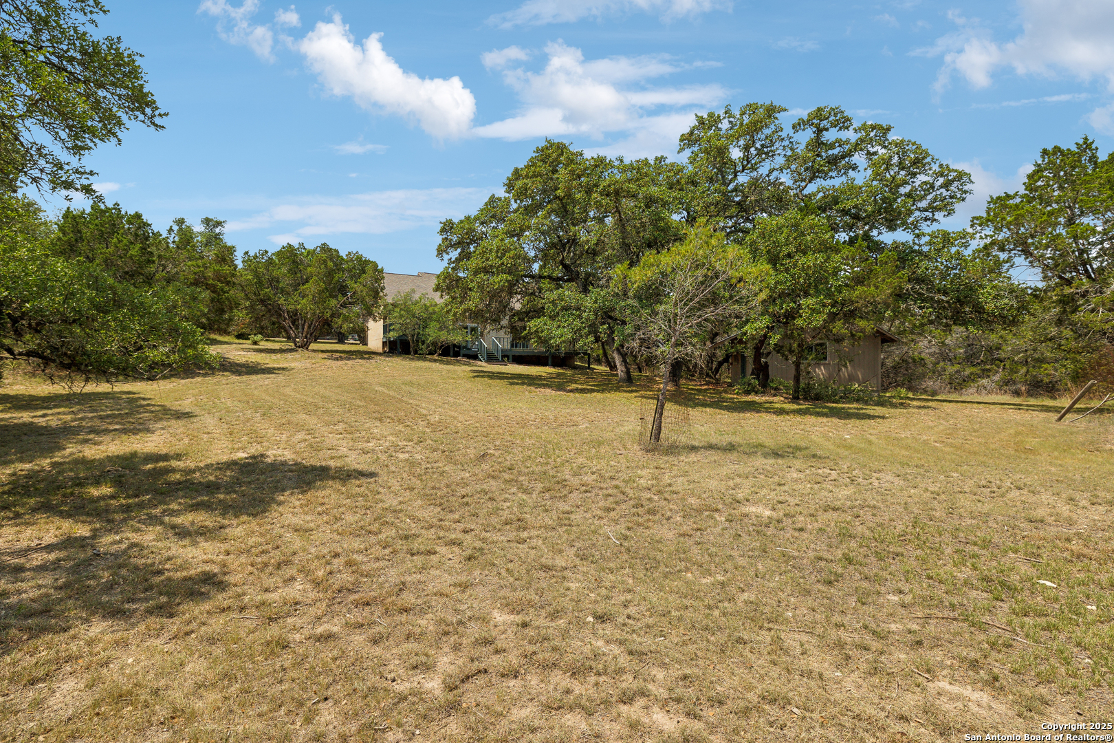 1229 Johnson Rd