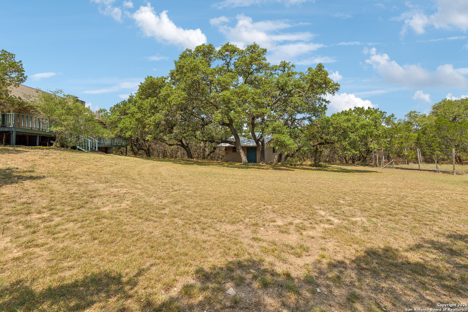 1229 Johnson Rd
