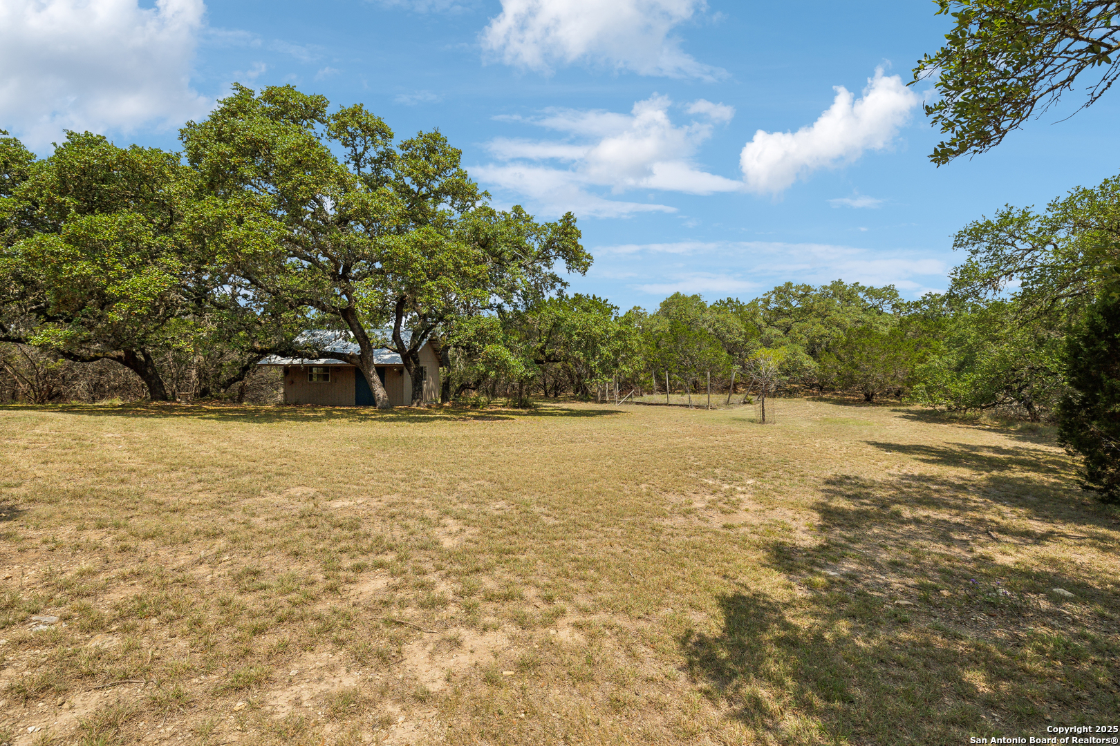 1229 Johnson Rd