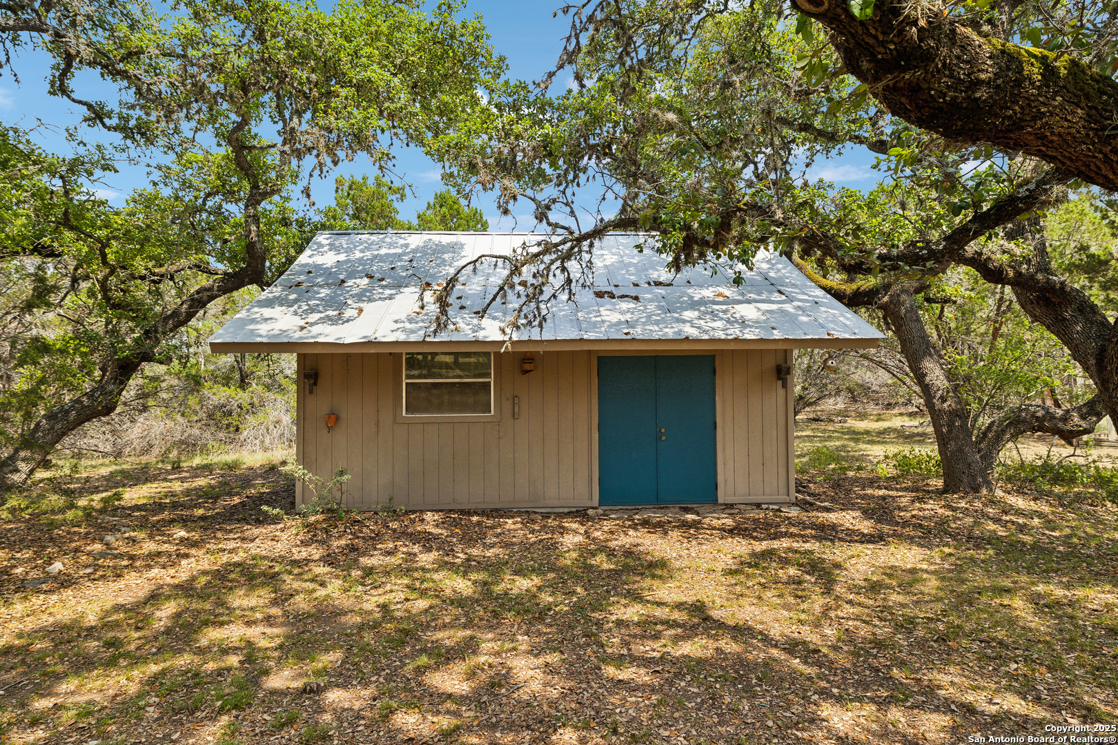1229 Johnson Rd